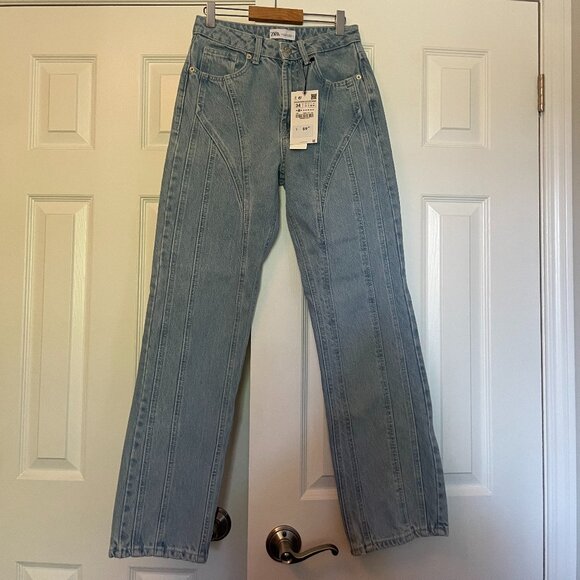 Zara High Rise Mom Straight Leg Jeans w/ Seam Detail – Size 2 – NWT - Picture 1 of 5